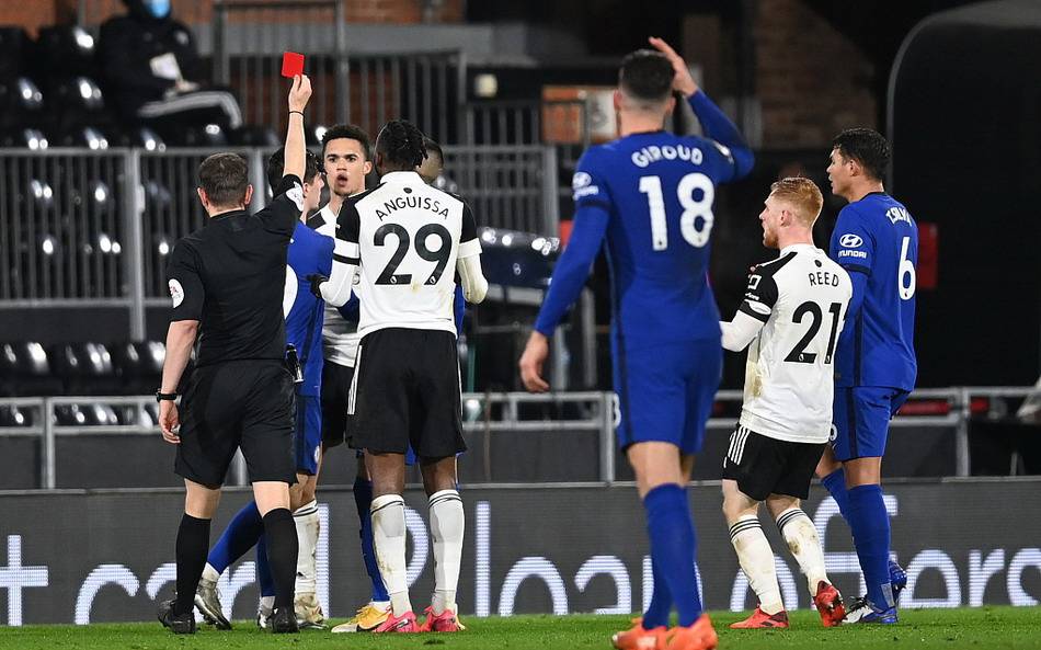 帕福斯1-0黄潜斩获队史欧冠首胜，卢卡森制胜，盖伊失单刀