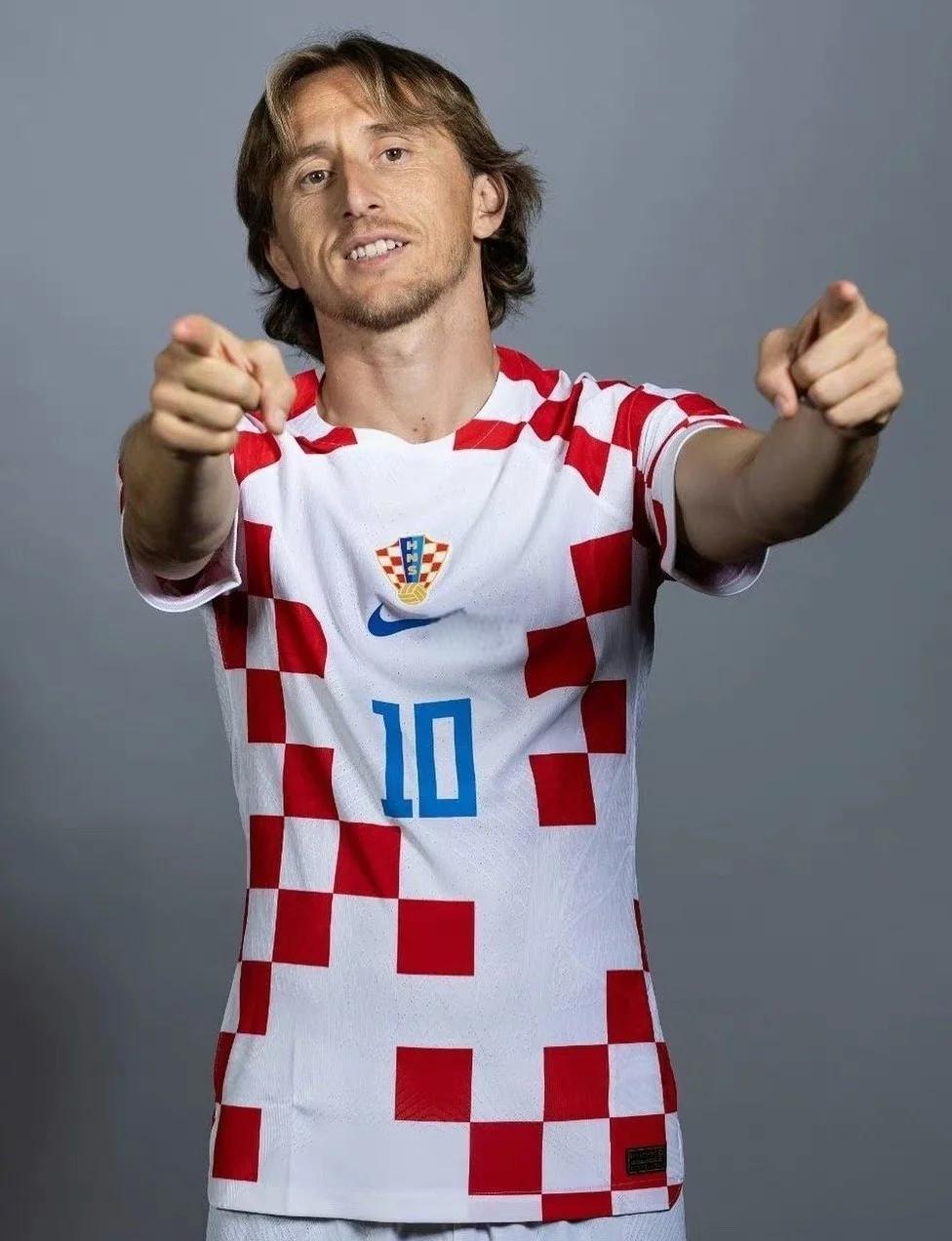 意天空：米兰将于周二恢复训练，恩昆库、莱奥等人将归队